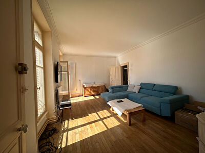 Maison Néris Les Bains 12 pièces