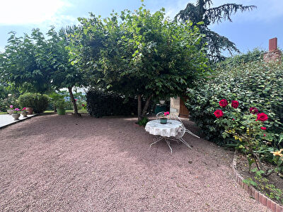 Maison Estivareilles 5 pièce(s) 131 m2