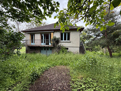 Maison Huriel 3 chambres avec terrain à rénover