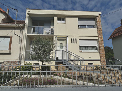Maison Montlucon 6 pièce(s) 140.59 m2