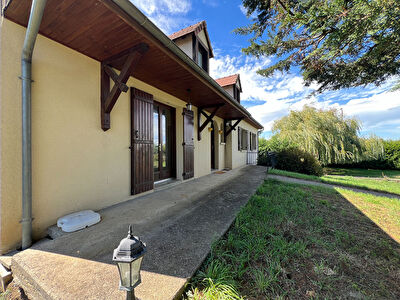 Maison Huriel 7 pièce(s) 214 m2