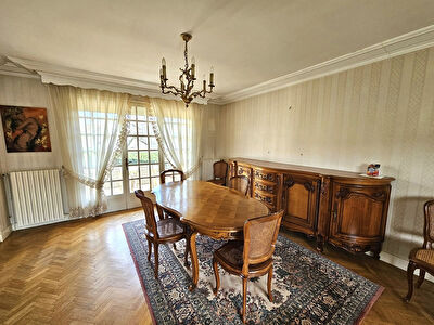 Maison Montlucon 5 pièce(s) 129.6 m2