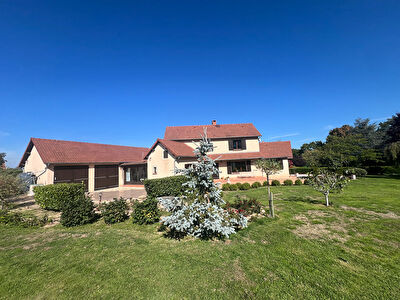 Maison Premilhat 7 pièce(s) 168.50 m2