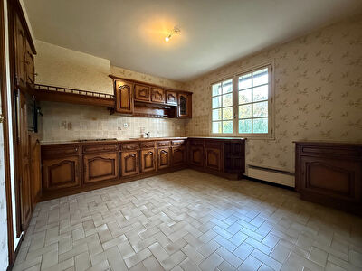 Maison Estivareilles 159 m2 avec parc arboré