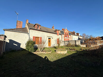 Maison Commentry 10 pièce(s)