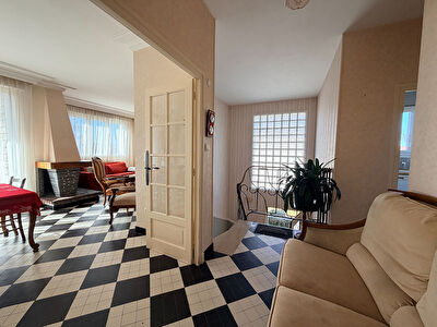 Maison Montlucon 5 Chambres 130 m2