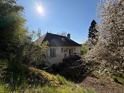 Maison Saint-Désiré 6 pièce(s) 93.82 m2
