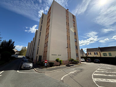 Appartement T3 Résidence Racine avec garage et ascenseur