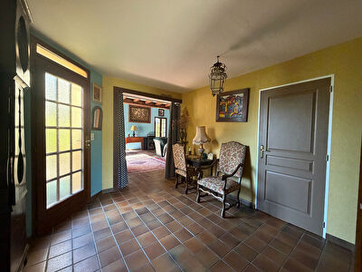 Maison Montvicq 6 pièce(s) 209.38 m2