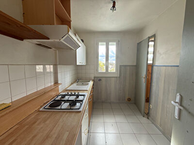 Appartement Montluçon dernier étage T3 avec garage