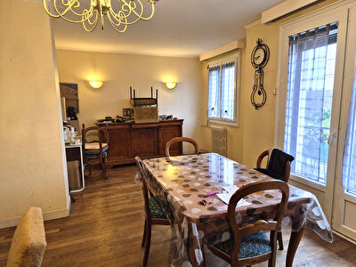 Maison Montlucon 2 Chambres 105 m2