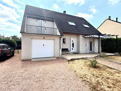 Maison Domerat 4 pièce(s) 117.5 m2