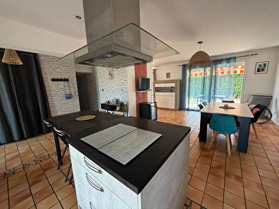 Maison Domerat 4 pièce(s) 117.5 m2
