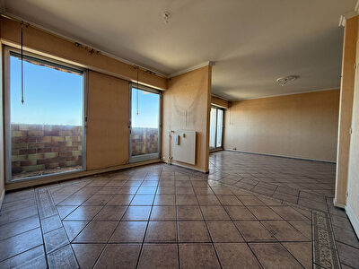 Appartement Montlucon T4 90.44 m2 dernier étage