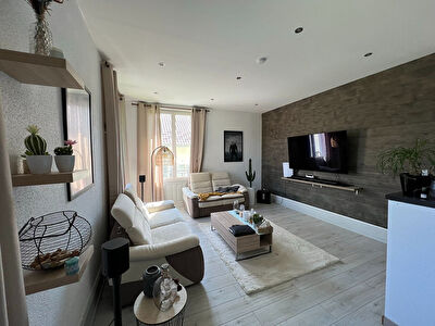 RUPT SUR MOSELLE : APPARTEMENT BEAU STANDING