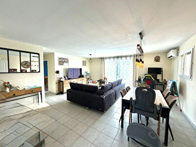 Maison familiale 4 chambres ? Jardin, garage ? Quartier calme