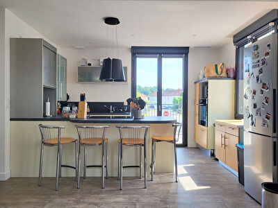 Appartement en duplex avec terrasse centre ARTIX 4 pièces 82 m²