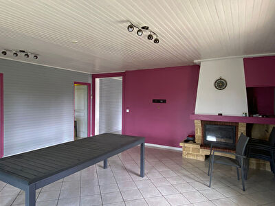 Villa traditionnelle de plain pied, 5 pièces 140 m² sur 1500 m², proche de DAX
