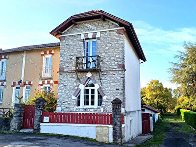 Maison 4 pièces à Peyrehorade de 114 m² sur terrain clos de 374 m²