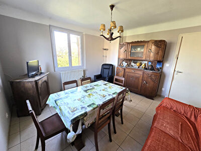 Maison de 83 m² sur un parc de 1590 m².
