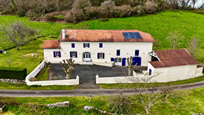 Propriété rénovée Bergouey Viellenave 8 pièces 210 m²