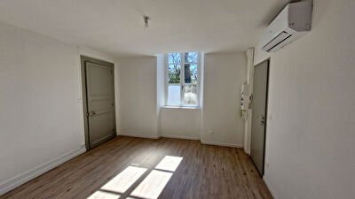 Appartement en RDC avec terrasse centre Orthez 3 pièces 52 m²