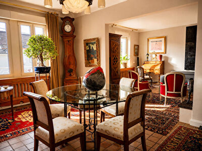 Maison de Maître Avricourt 11 pièces 294 m²