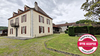 Maison de Maître avec dépendances proche Orthez 8 pièces 235 m²