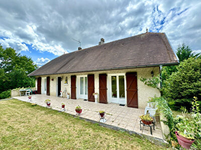 Maison Néo-Béarnaise sur sous-sol total 5 pièces 137 m² ORTHEZ