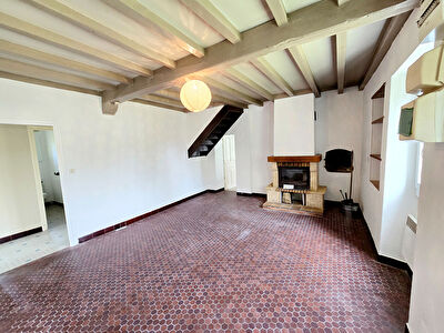 Maison Béarnaise de 79 m² et dépendances sur un terrain de 1961 m².