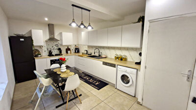 Appartement en triplex 5 pièces 163 m² centre ORTHEZ