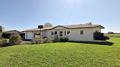 Maison contemporaine de plain-pied 5 pièces 128 m² avec piscine proche AMOU