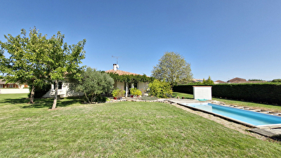 Maison contemporaine de plain-pied 5 pièces 128 m² avec piscine proche AMOU