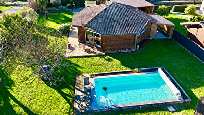 Maison de 94 m2 à PORT DE LANNE