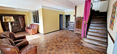 Propriété Béarnaise de 196 m² sur un parc de 3 328 m².