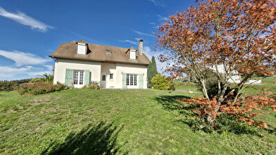 Maison Néo-Béarnaise 5 pièces 107 m² avec garage et piscine proche ORTHEZ