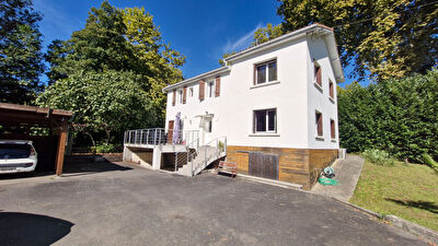 Maison Puyoo 5 pièces 140 m²
