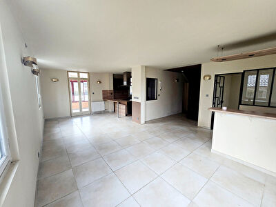 Maison 6 pièces de 153 m² sur un terrain de 770 m²