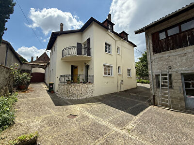 Maison ORTHEZ 12 pièces 288 m²