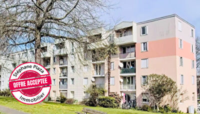 Appartement Mourenx 4 pièces 64 m²