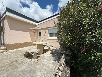 Maison Lagor 8 pièce(s) 135 m2