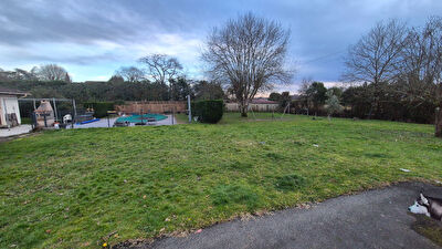 Maison de plain-pied AMOU 5 pièces 135 m² avec studio de 23 m²