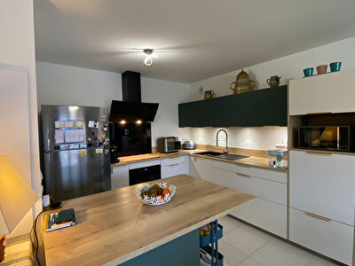 Appartement de 2025, 3 pièces 84 m², DAX centre