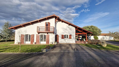 Maison Néo-Landaise 5 pièces 166 m² avec dépendance POMAREZ