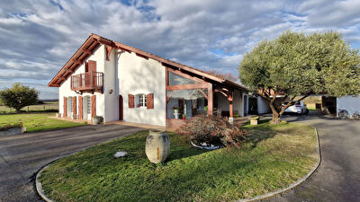 Maison Néo-Landaise 5 pièces 166 m² avec dépendance POMAREZ