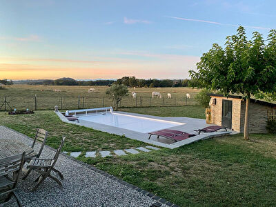 Contemporaine de 110 m² sur un terrain de 2 200 m²