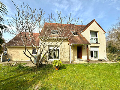 Villa Mourenx 6 pièces 154 m²