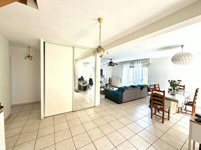 Villa Mourenx 6 pièces 154 m²