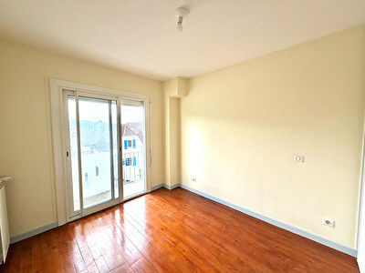 Appartement Artix 5 pièces 80.36 m2