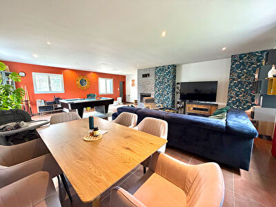 Maison de plain-pied proche HAGETMAU 5 pièces 136 m²